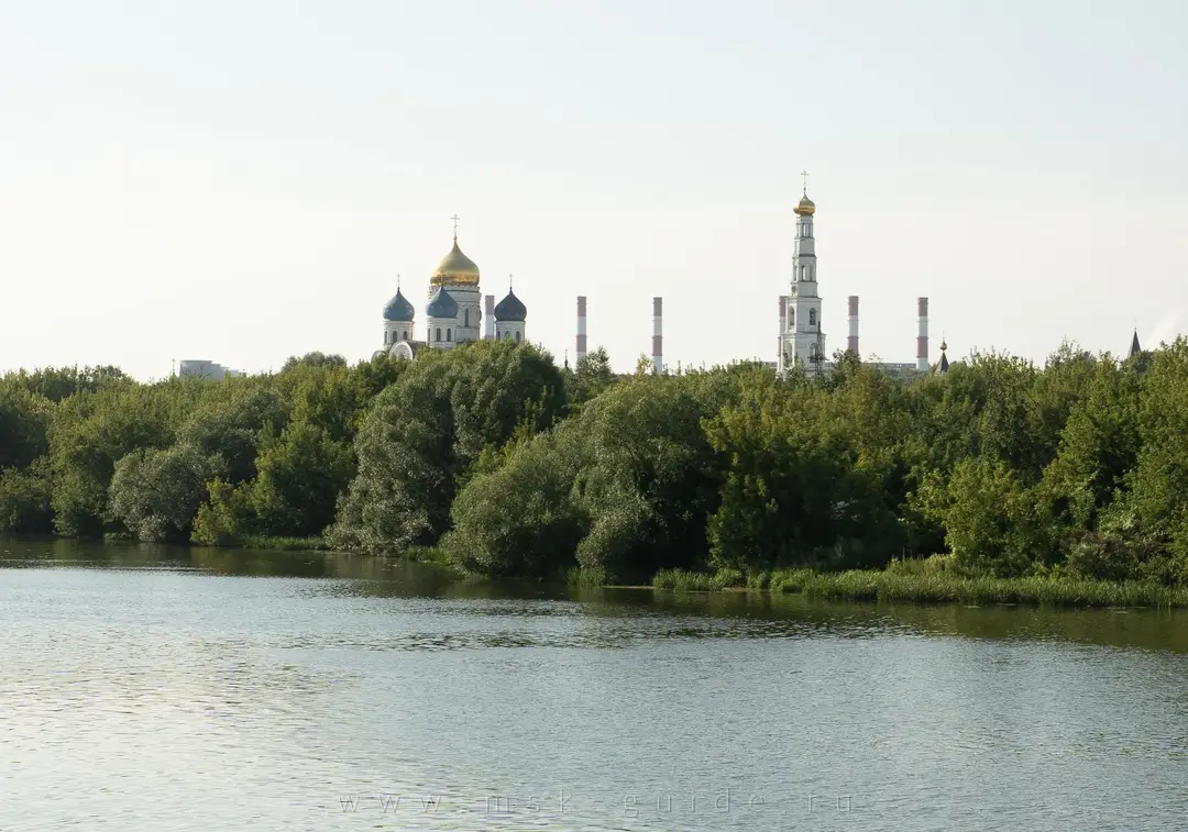 Николо-Угрешский монастырь в Московской области
