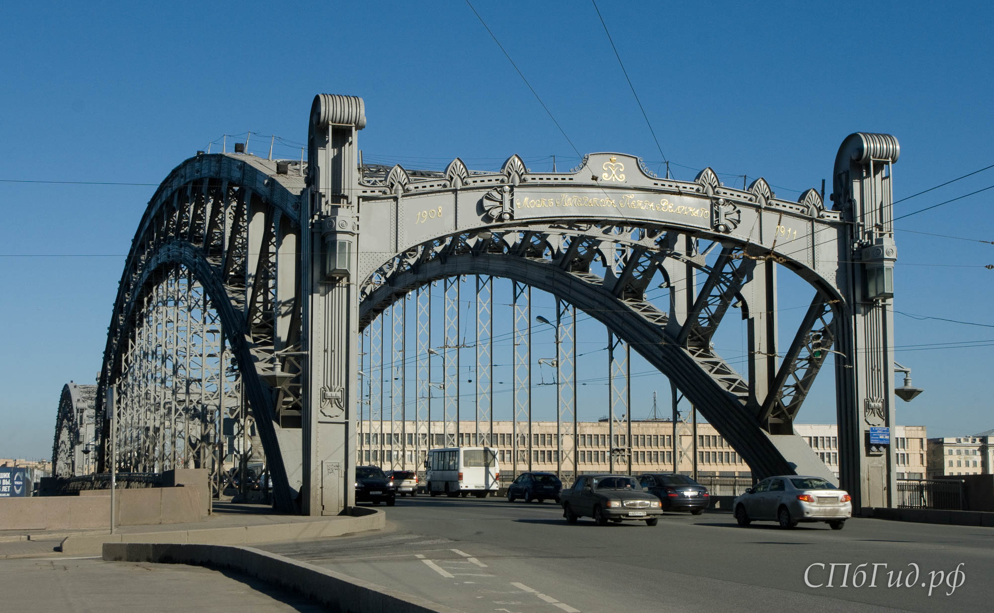 Большеохтинский мост