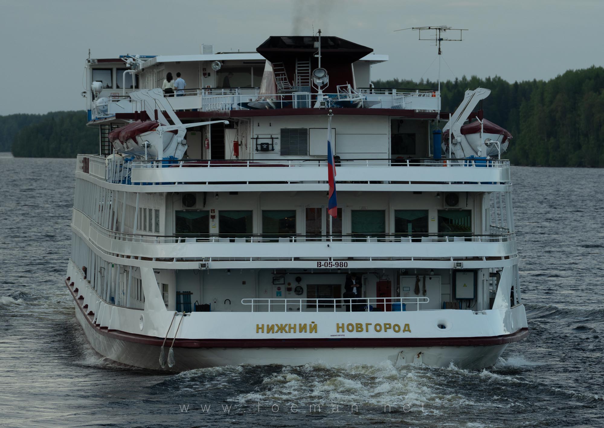 Теплоход «Нижний Новгород», корма Теплоход «Нижний Новгород», корма