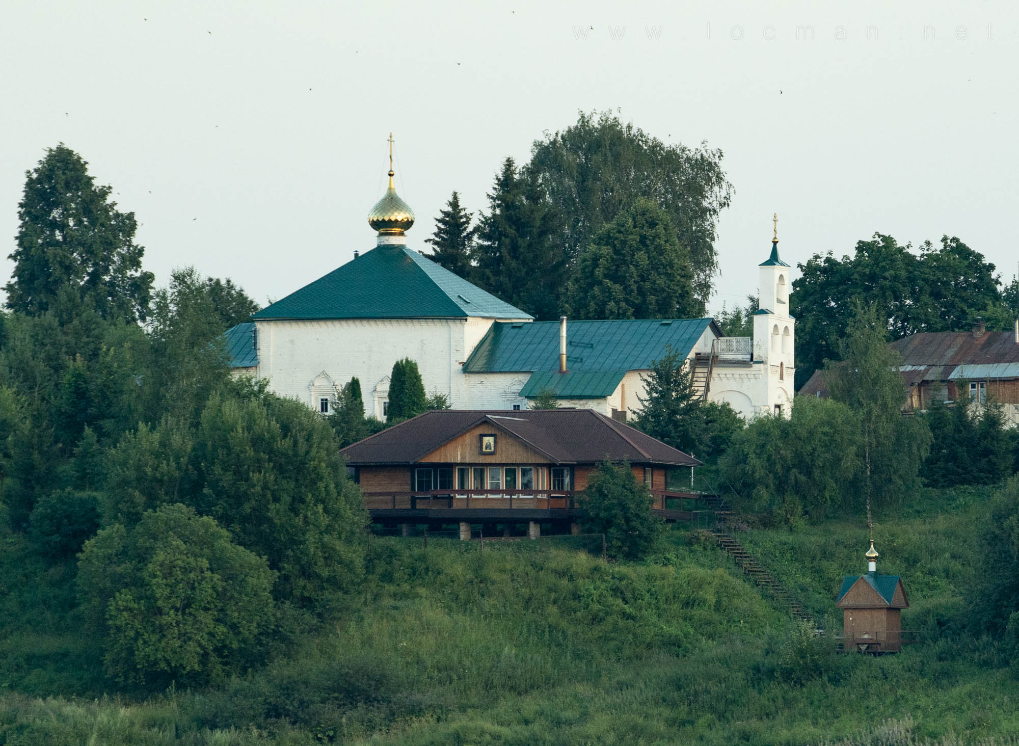 Никольская церковь в Макариев-Решемском монастыре Никольская церковь в Макариев-Решемском монастыре
