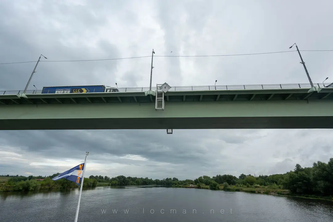 Бронницкий мост через реку Москву