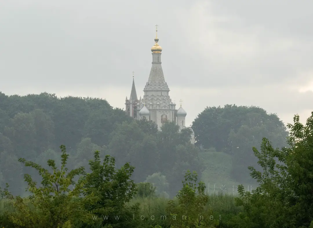 Церковь Спаса Преображения в деревне Остров