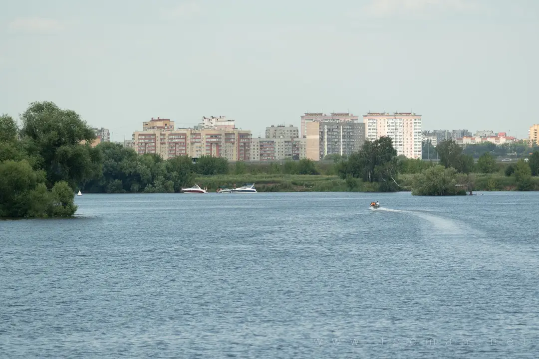 Город Жуковский, вид с Москвы реки