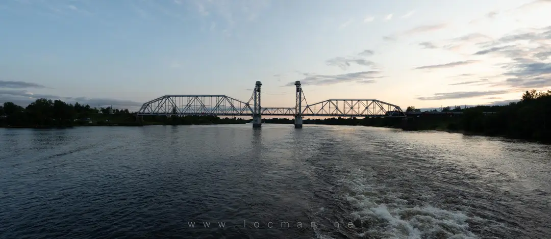 Кузьминский мост через Неву