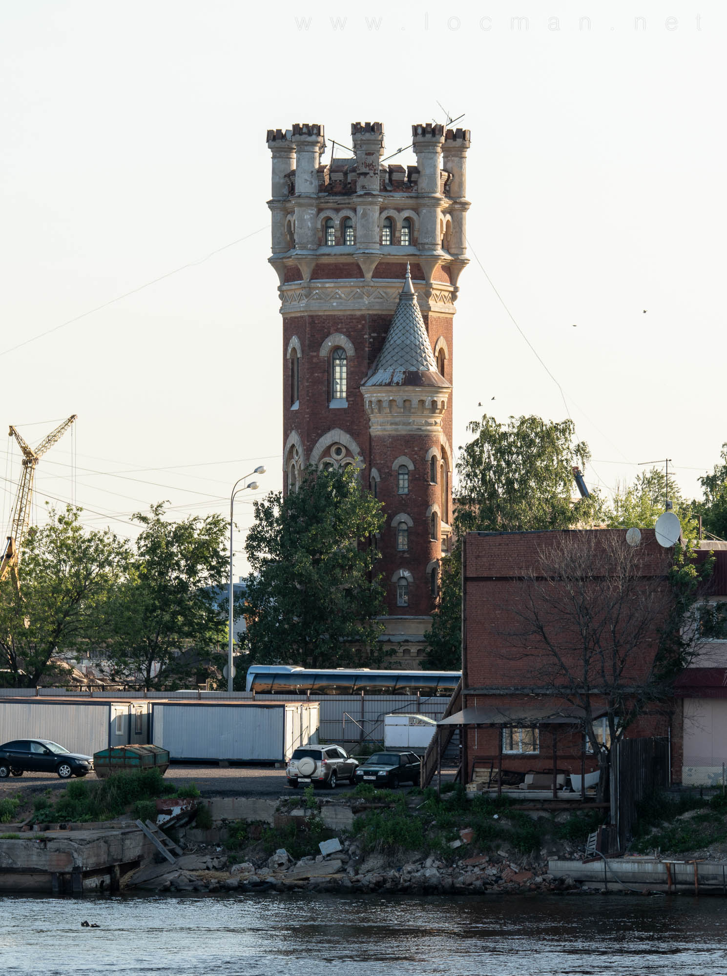 Пристрельная (водонапорная) башня Обуховского завода, Октябрьская наб., 104А, Санкт-Петербург