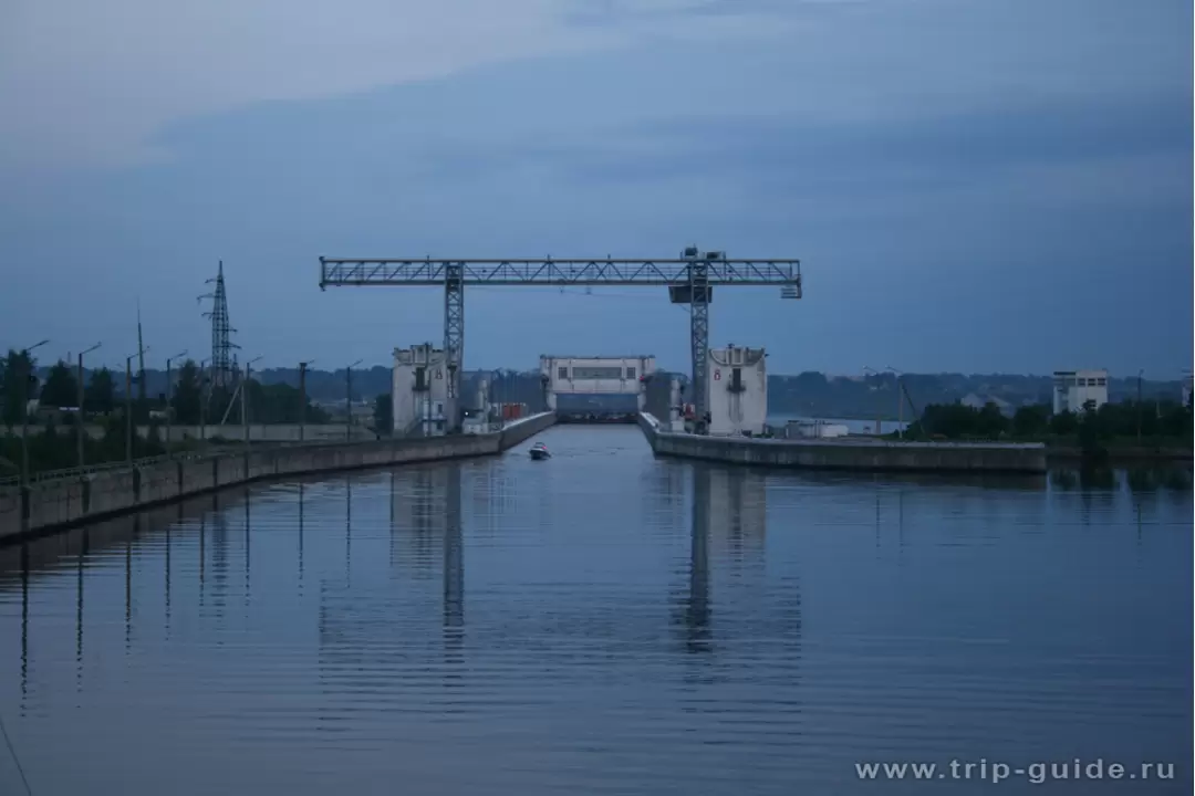 Шекснинский (Череповецкий) гидроузел