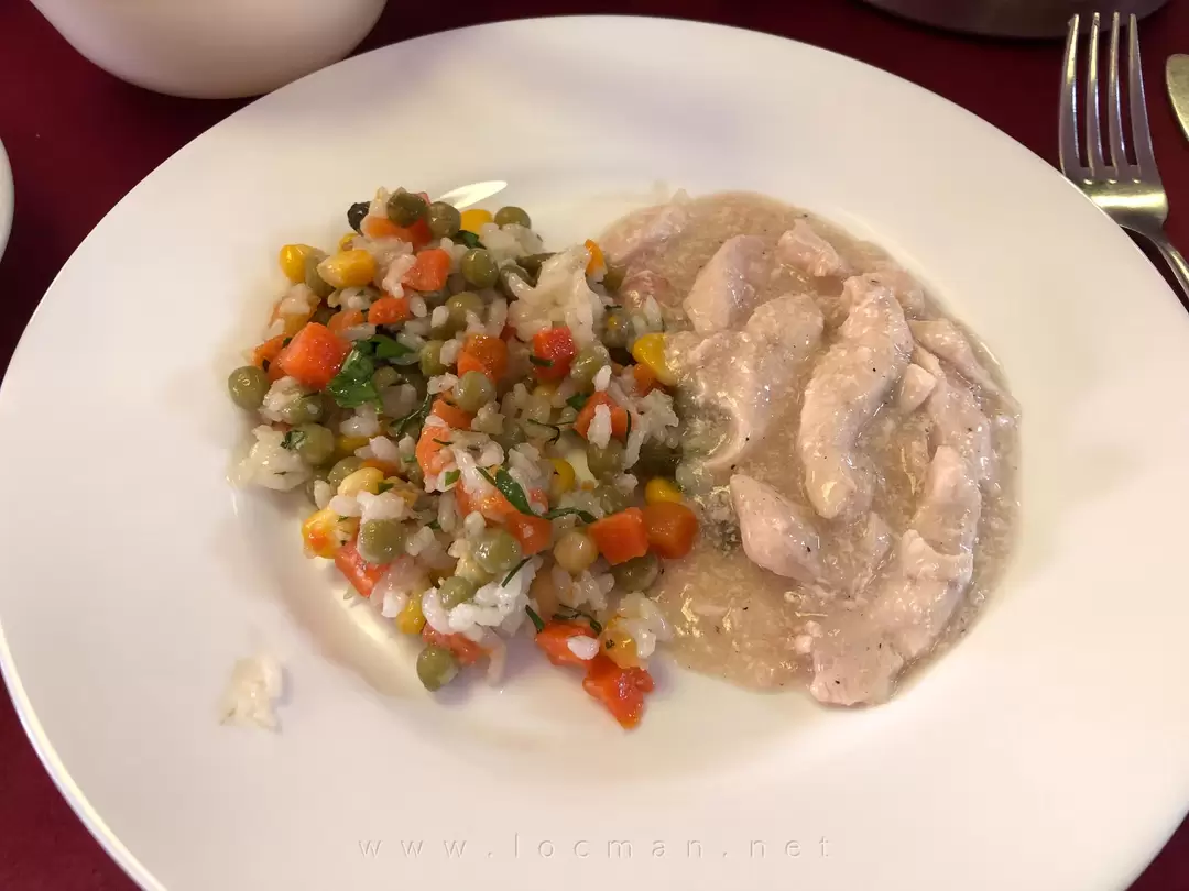 Курица с прозрачным соусом, теплоход «Юрий Никулин» Курица с прозрачным соусом, теплоход «Юрий Никулин»